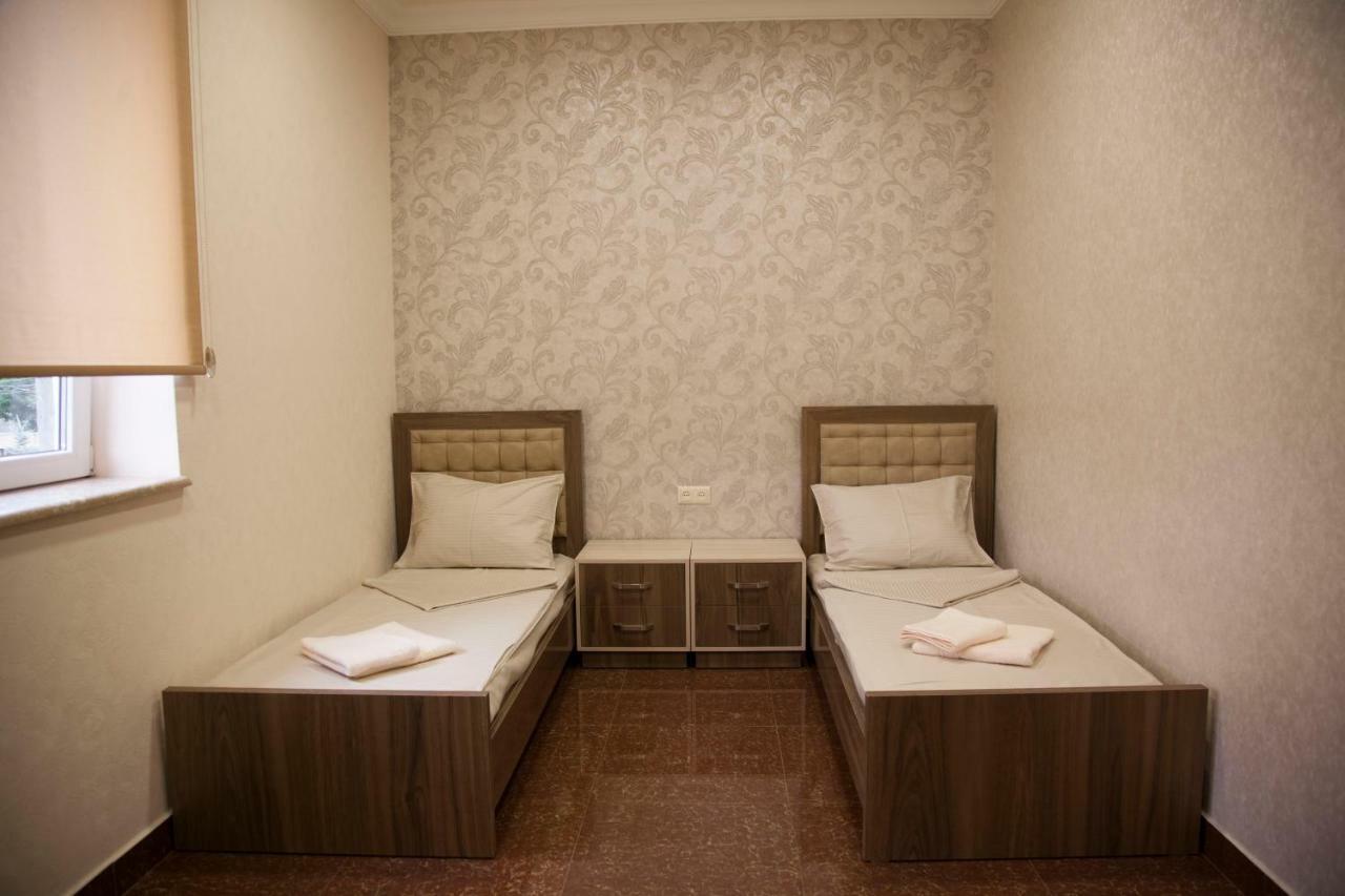 Liko Hostel Yerevan Exterior photo